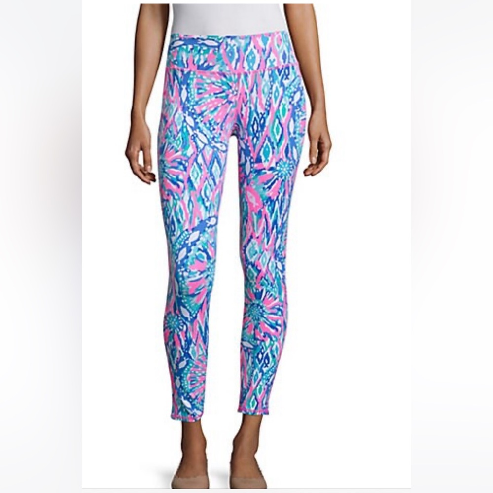 💙💖Lilly Pulitzer EUC 💖💙original LUXLETIC Leggings circa 2012. M. Pristine!